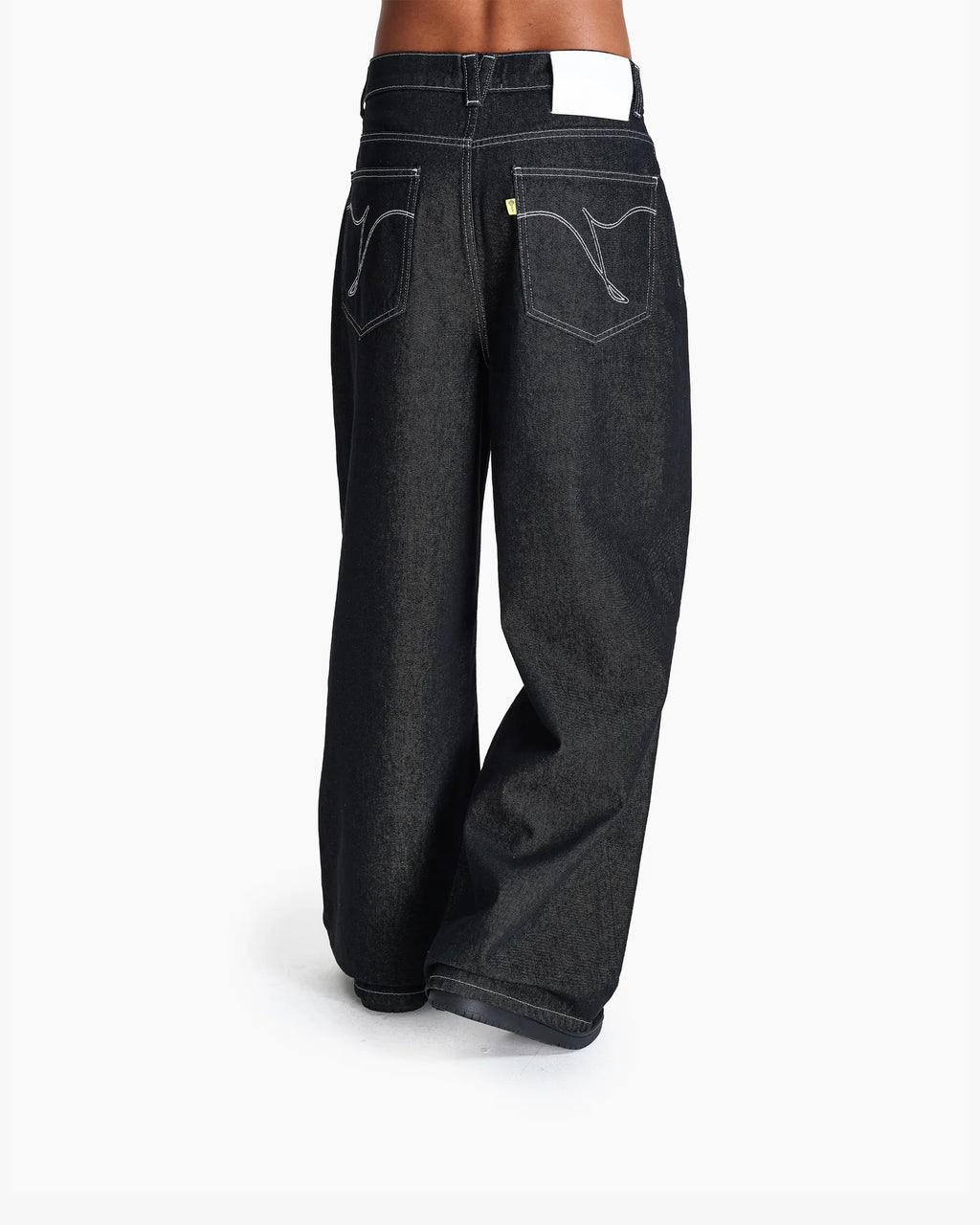 VICINITY Volume Denim Raw Black