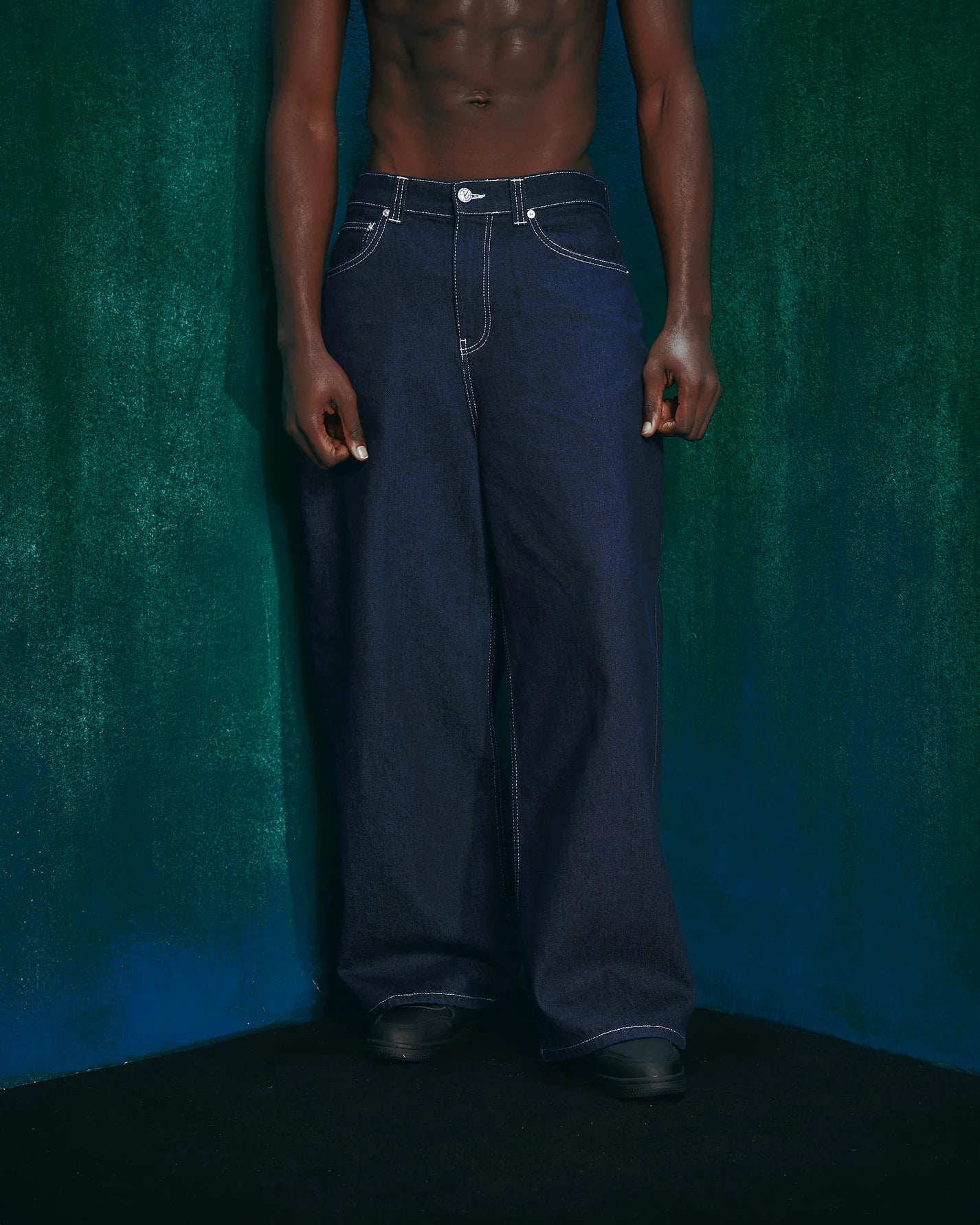 VICINITY Volume Denim Raw Blue