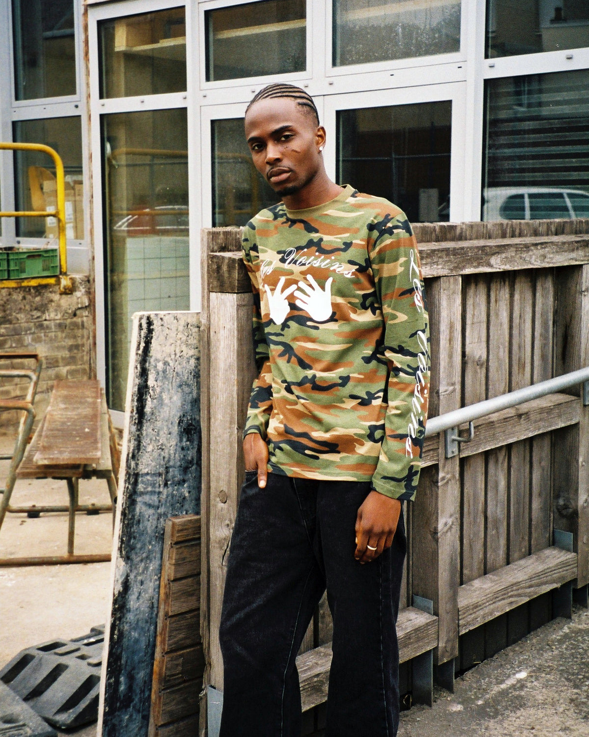 LES VOISINS Camo Longsleeve