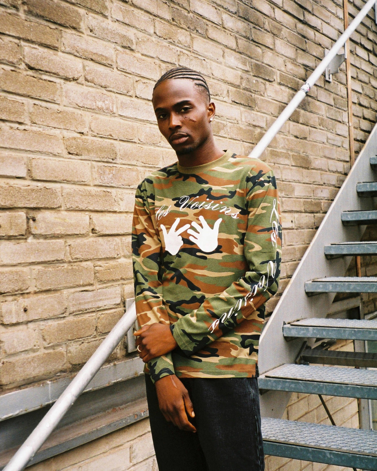 LES VOISINS Camo Longsleeve