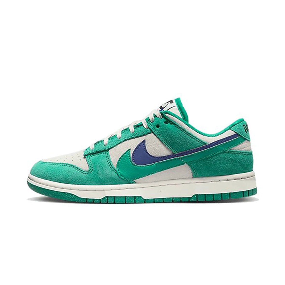 Nike Dunk Low SE Neptune Green (W)