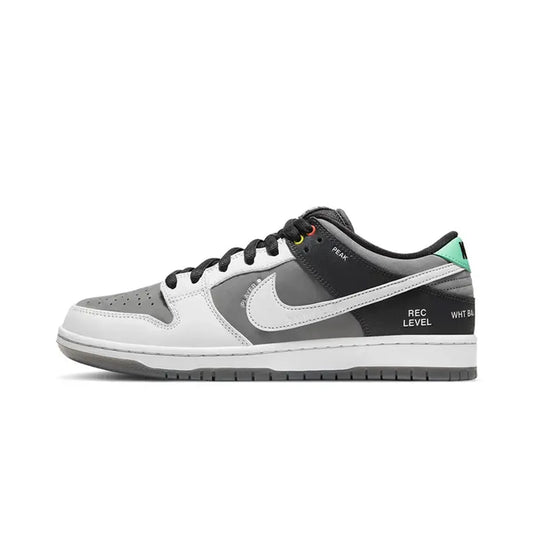 Nike SB Dunk Low VX1000